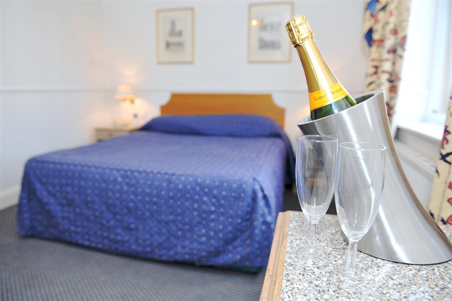 Montague Hotel Bournemouth Rum bild
